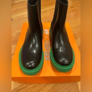 Kenzo x H&M Chelsea boots Size 7 or 7.5 unisex women size 9